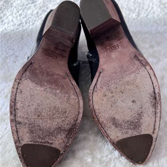 Frye Reed Scallop Shootie Black Leather Pointed Toe Heeled Booties Ankle Sz 8.5 - Picture 8 of 15